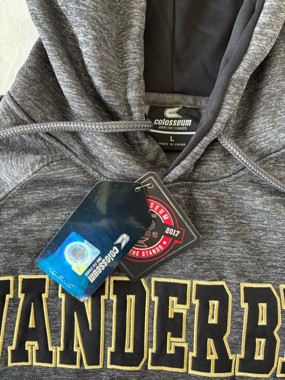 Vandy hoodie, new , with tags - Picture 3 of 6